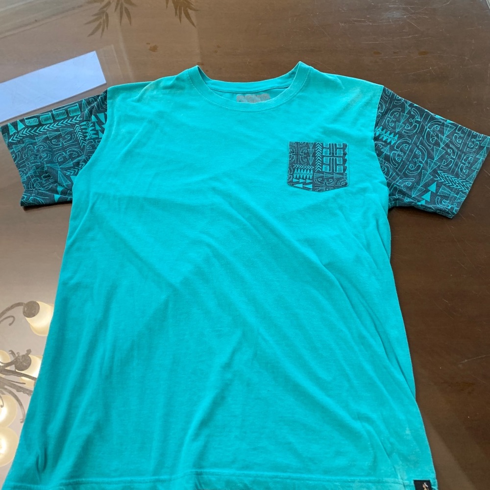 Light blue lightweight tee [L]